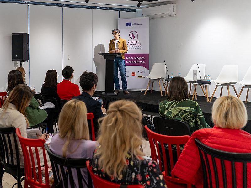 Ne bomo pristale na molk!