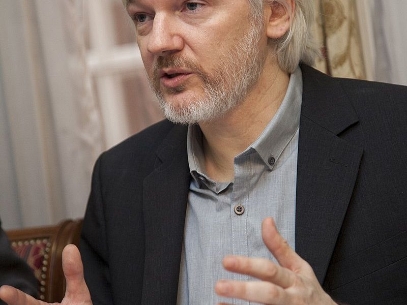 Izročitev Assangea nevaren signal žvižgačem in novinarjem