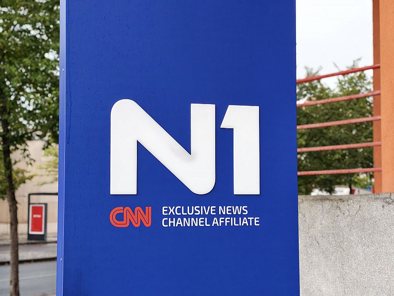 Pozivamo lastnike N1, da izpolnijo obljube o ohranjanju uredniške avtonomije